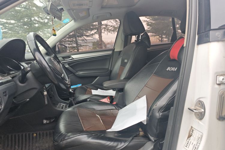 大众 宝来 2017款 1.6L 手动舒适型局部细节19