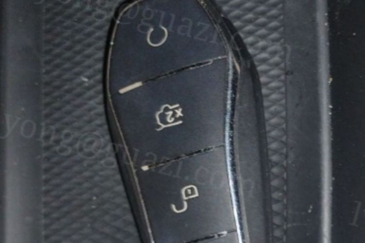 比亚迪 海豚 2023款 420km 时尚版中控内饰11