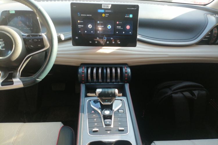 比亚迪 元PLUS 2022款 430KM 尊贵型中控内饰16