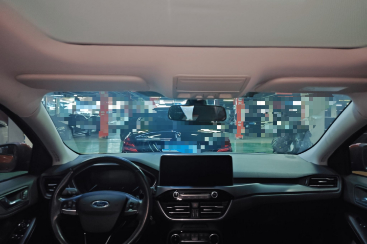 福特 福克斯Active 2020款 EcoBoost 180 自动劲潮型局部细节22