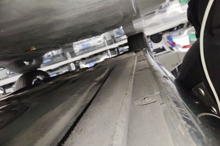 宝马3系 2022款 改款 325Li M运动套装局部细节9001