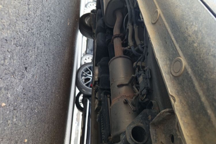 江汽集团 瑞风M5 2021款 2.0T 柴油手动版 国VI局部细节9001