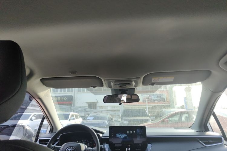 丰田 雷凌 2024款 智能电混双擎 1.8L 领先版中控内饰22