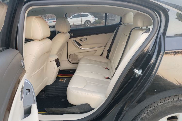 荣威950 2017款 30T 互联网旗舰版中控内饰21