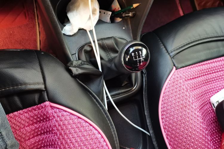 大众 Polo 2016款 1.4L 手动风尚型中控内饰18