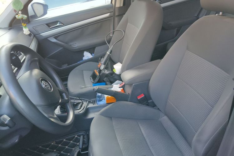 大众 朗逸 2017款 1.6L 自动风尚版中控内饰19