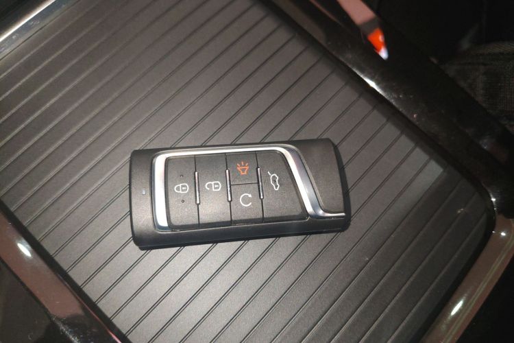 广汽传祺 传祺M6 2023款 PRO 270T DCT豪华版中控内饰7001