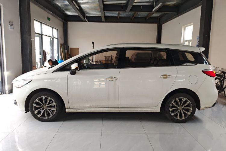 比亚迪 宋MAX 2019款 1.5T 自动智联睿逸型 7座 国V车身外观6003