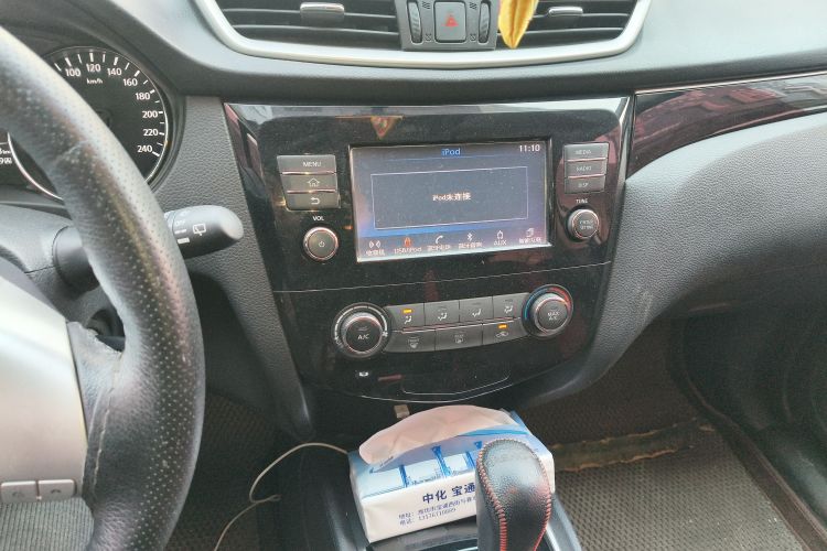 日产 逍客 2017款 2.0L CVT智享版 国V中控内饰16