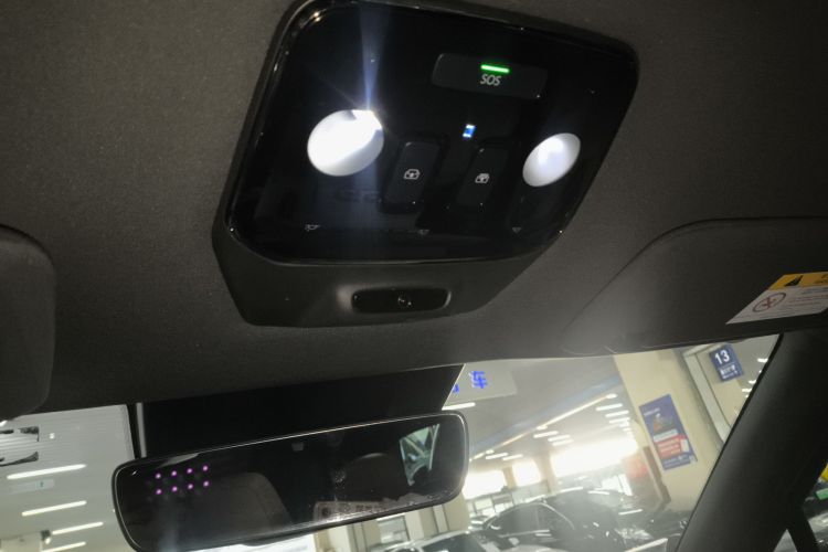 蔚来ES8 2020款 580KM 六座版局部细节22