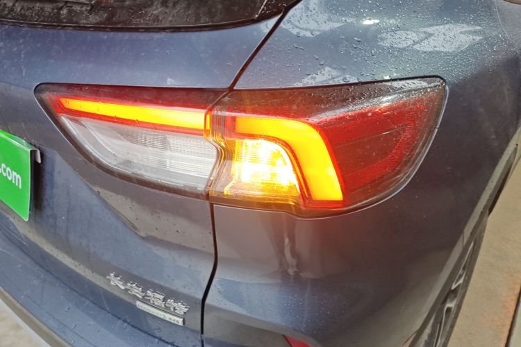 福特 锐际 2020款 EcoBoost 245 两驱悠享款车身外观9