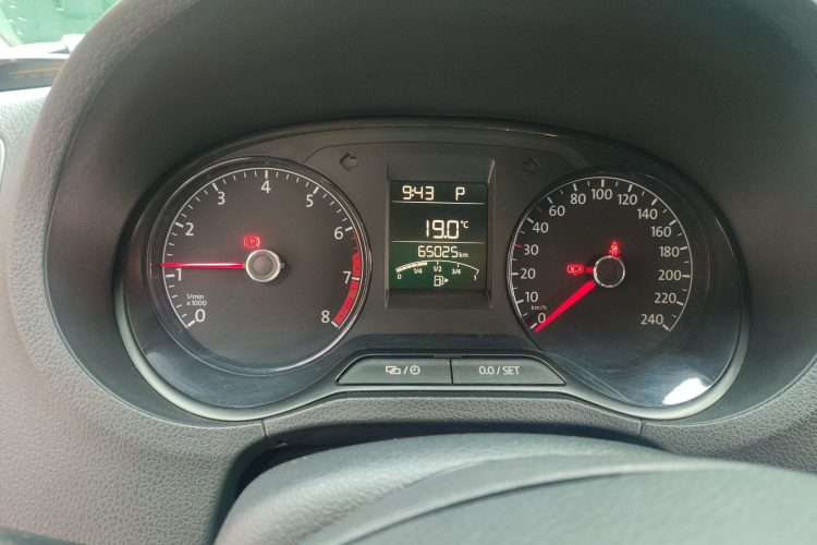 大众 Polo 2018款 1.5L 自动安驾型中控内饰14