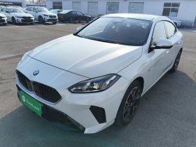 宝马2系 2025款 225L M运动套装