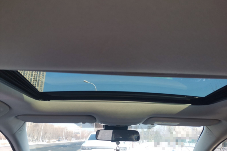 丰田 卡罗拉 2019款 1.2T S-CVT GL-i精英版中控内饰22