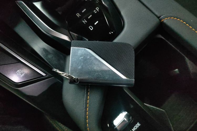 领克06 EM-P 2022款 PHEV 84KM续航版 Pro中控内饰7001