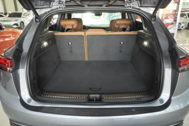 别克 2020款 昂科威S 652T 四驱豪华型机舱底盘23