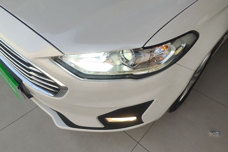 福特 蒙迪欧 2020款 EcoBoost 180 时尚型局部细节36