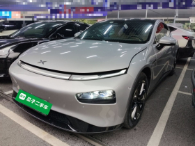 小鹏P7 2022款 670N+