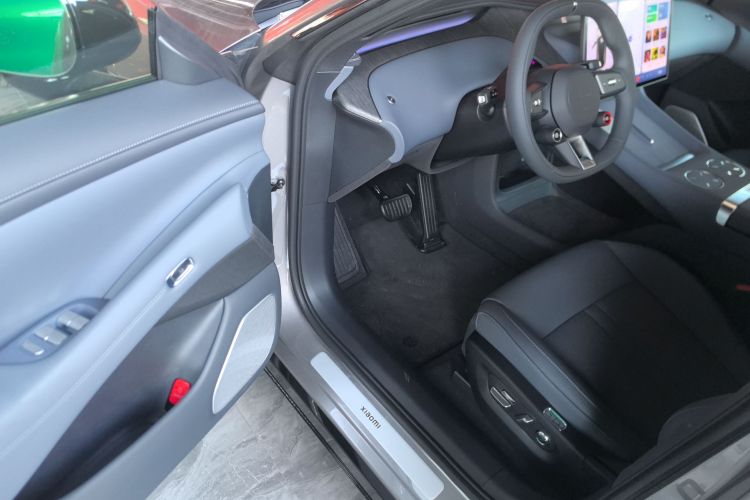 小米汽车 小米YU7 2025款 超长续航后驱版中控内饰7003