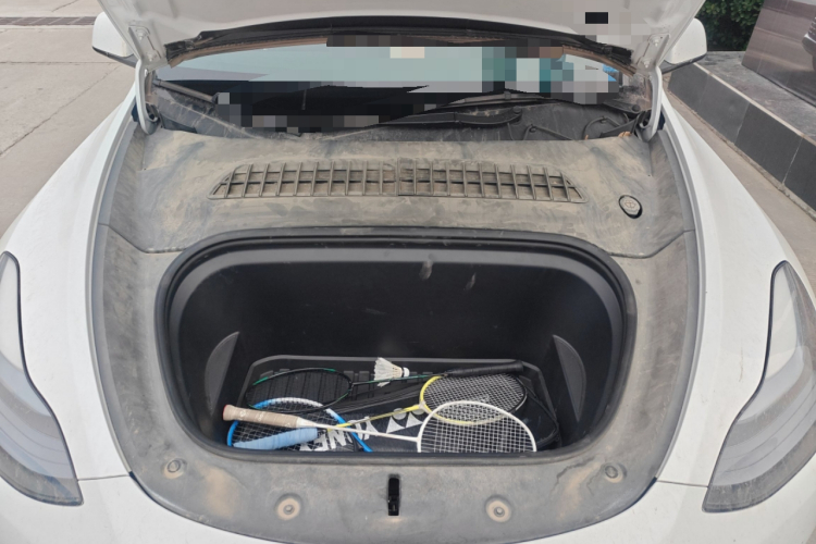 特斯拉 Model Y 2022款 改款 后轮驱动版局部细节24