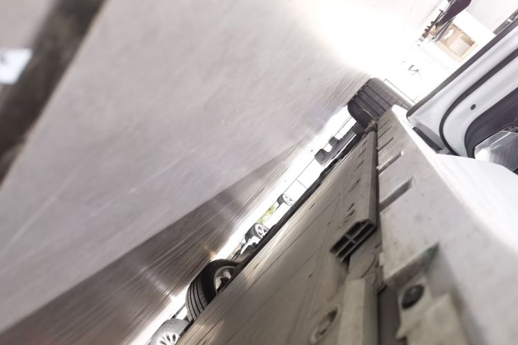 极氪001 2023款 WE版 100kWh局部细节9002