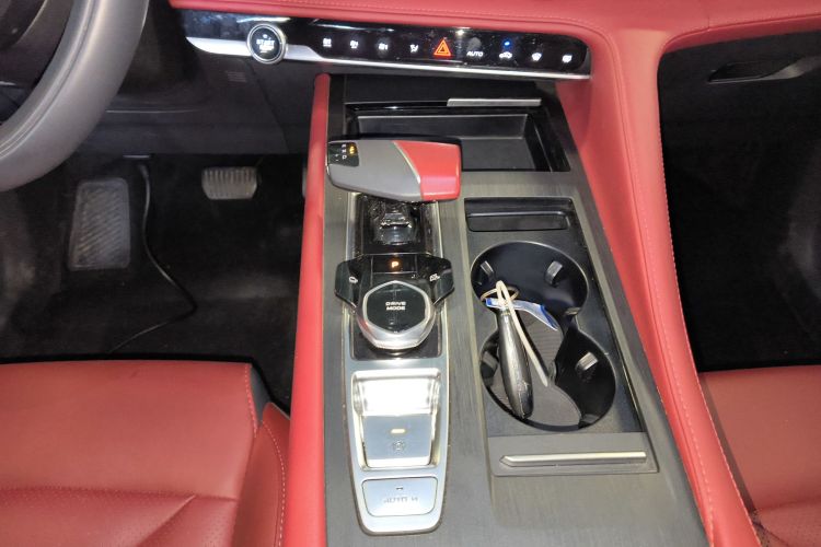 长安CS75 PLUS 2022款 第二代 1.5T 自动尊享型中控内饰18