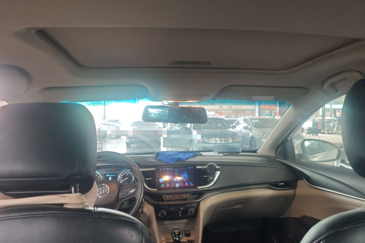 别克 英朗 2015款 15N 手动精英型中控内饰22