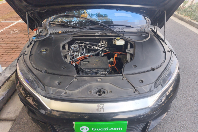 比亚迪 汉 2024款 EV 荣耀版 506KM前驱尊贵型局部细节24