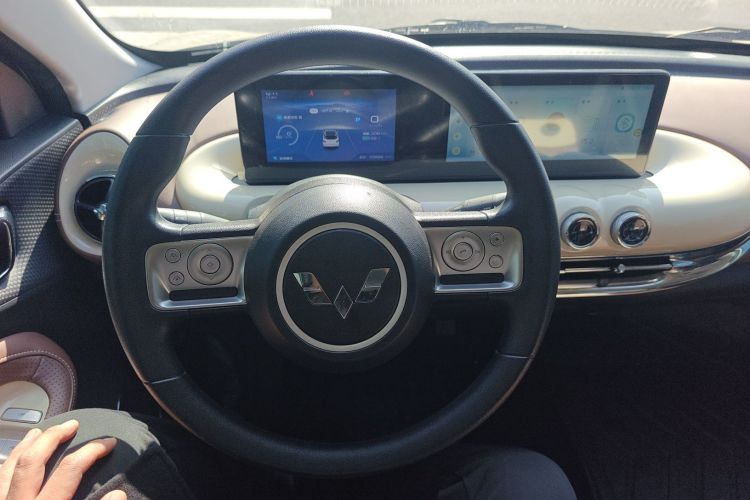 五菱汽车 五菱缤果 2024款 333km 悦享款中控内饰13