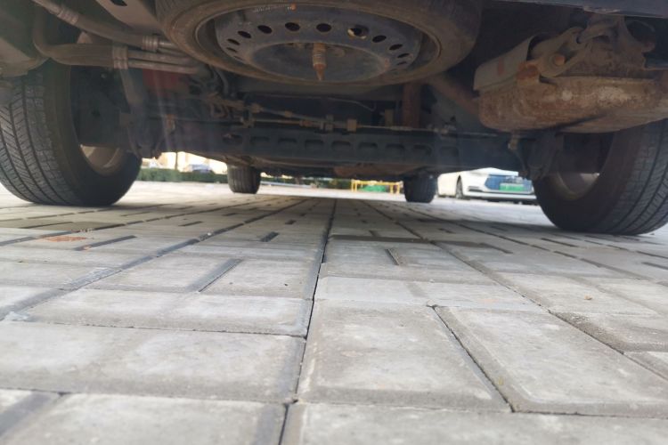 别克GL8 2014款 2.4L 行政版局部细节9009