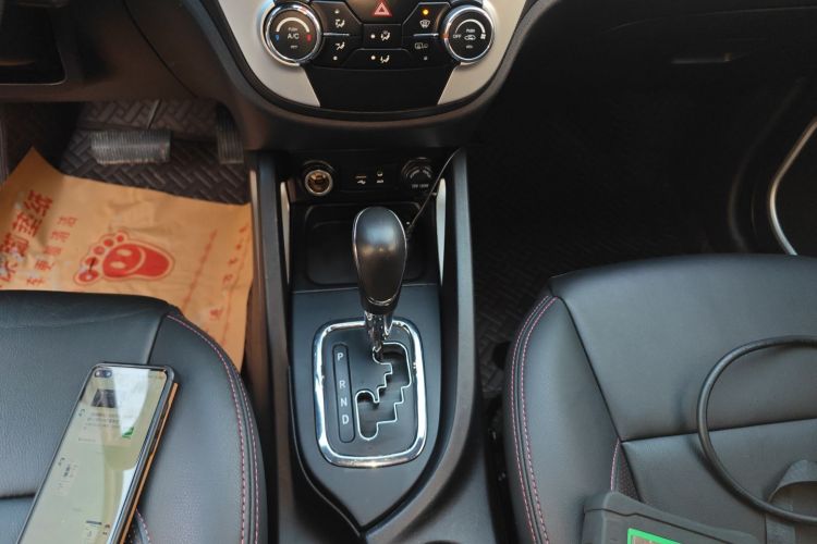 长安CS35 2016款 1.6L 自动豪华型 国IV中控内饰18