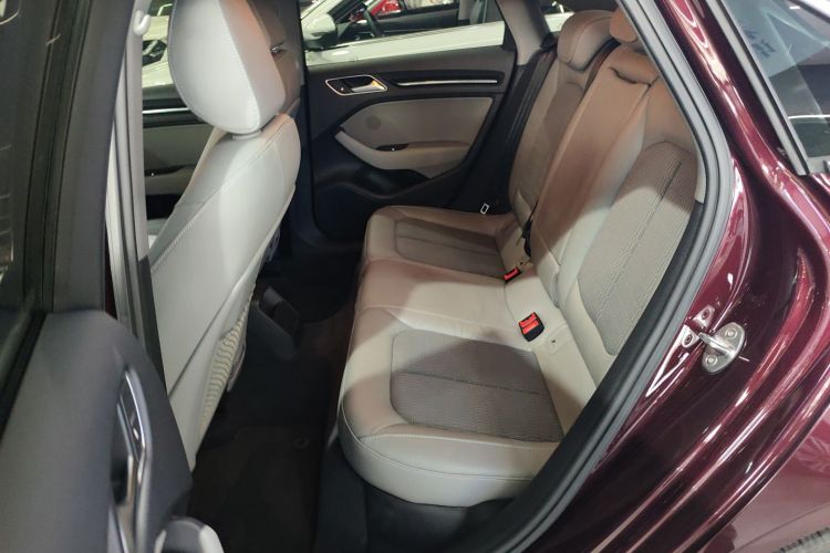 奥迪A3 2019款 Limousine 35 TFSI 时尚型 国VI中控内饰21