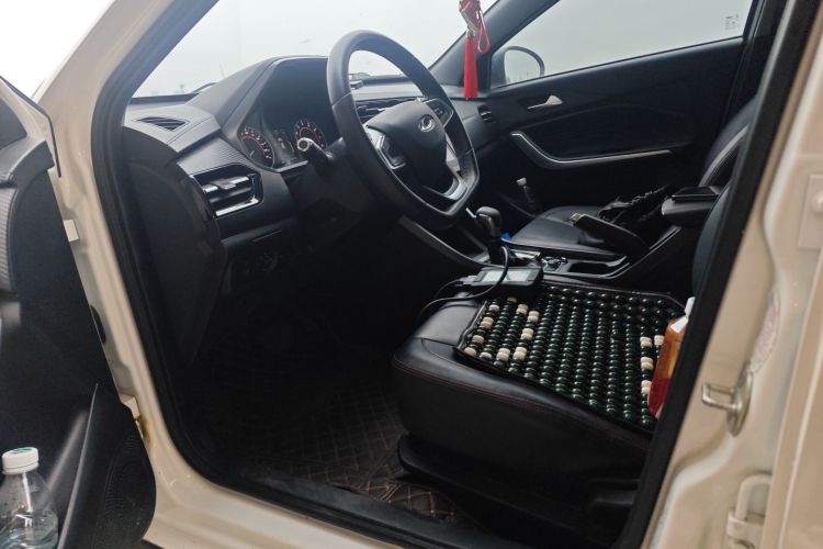 奇瑞 瑞虎3X 2021款 钻石版 1.5L CVT 3克拉II型中控内饰20