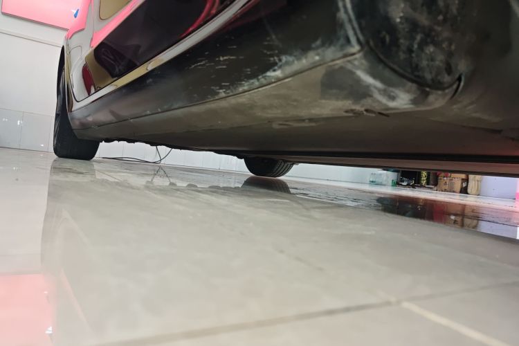 特斯拉 Model 3 2023款 长续航全轮驱动版局部细节9001