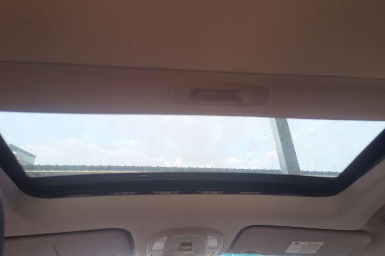 宝骏730 2017款 1.5T DCT旗舰型 7座 国V局部细节22