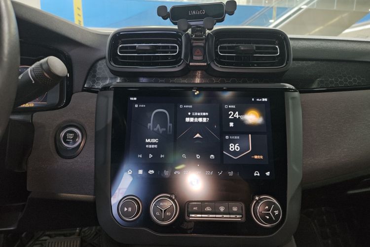 领克03 2022款 1.5TD DCT劲Pro中控内饰16