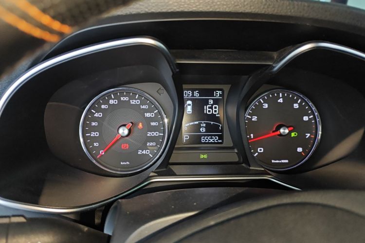 名爵 MG6 2019款 20T 自动运动版中控内饰14