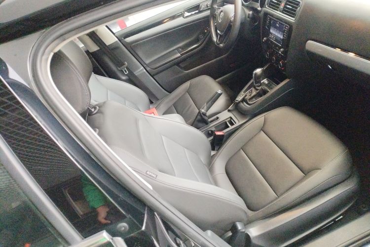 大众 速腾 2018款 1.6L 自动舒适型局部细节41