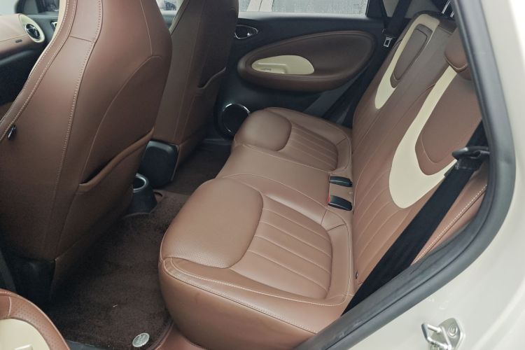 五菱汽车 五菱缤果 2023款 410km 灵犀尊享款中控内饰7004