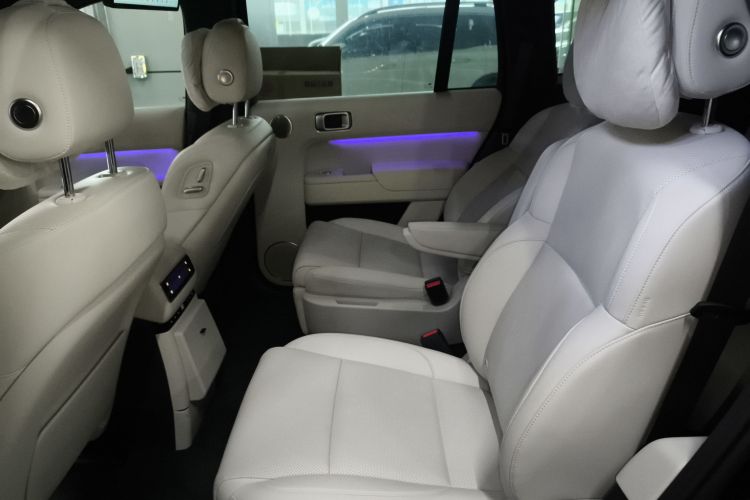 理想汽车 理想L9 2024款 Ultra中控内饰21