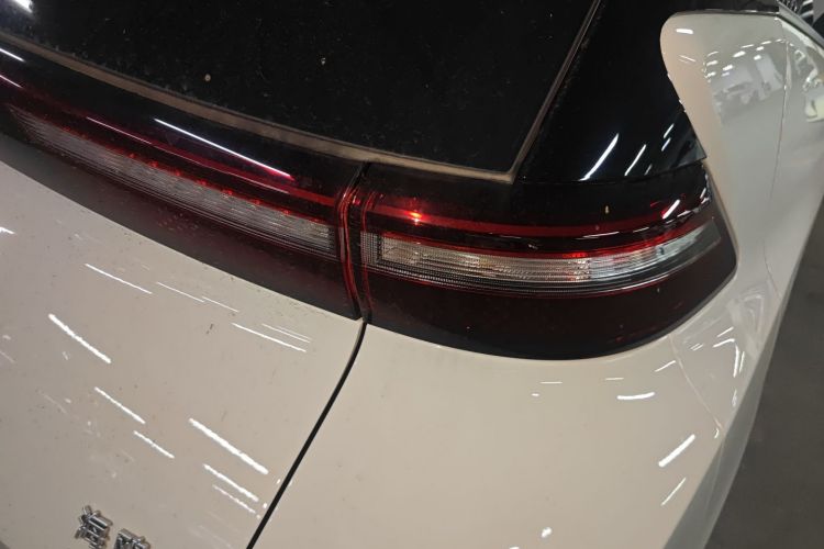 比亚迪 海鸥 2025款 智驾版 305km 自由版车身外观9