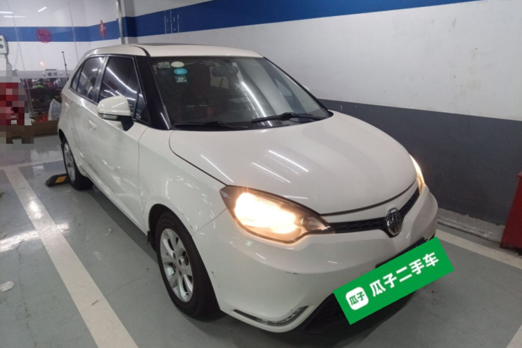 名爵3 2014款 1.5L AMT精英版车身外观3