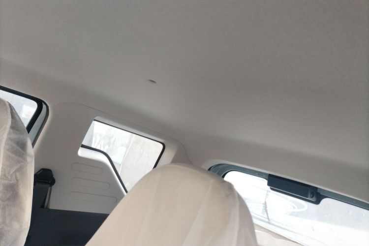 吉利银河 2025款 210km 熊猫卡丁局部细节22