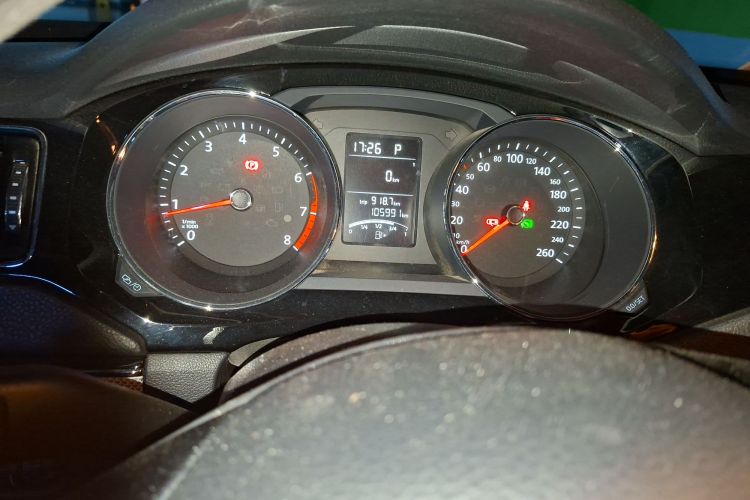 大众 速腾 2017款 1.6L 自动舒适型中控内饰14