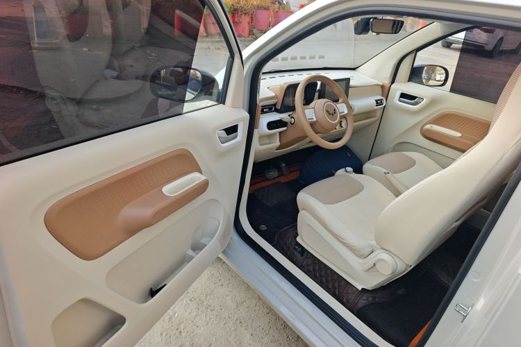 五菱汽车 宏光MINIEV 2024款 第三代 215km 进阶版中控内饰20