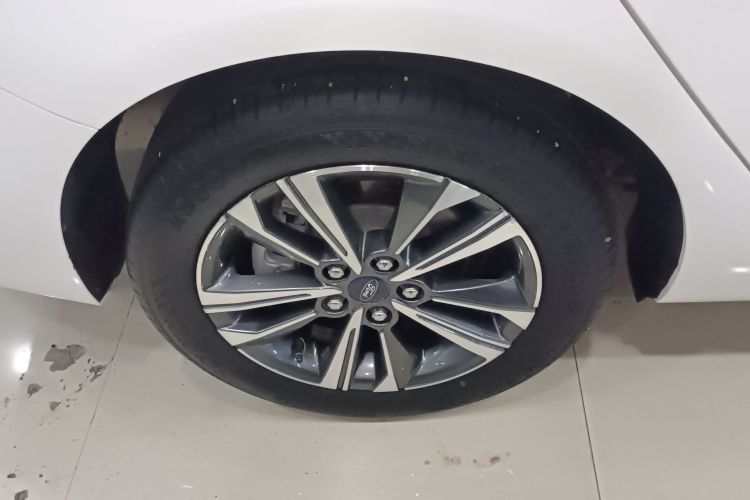 福特 福睿斯 2021款 1.5L 自动钻石版车身外观56