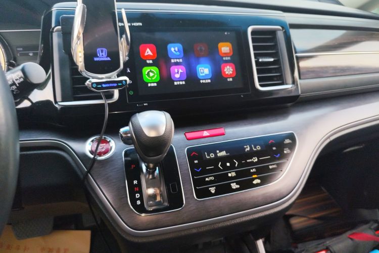 本田 艾力绅 2016款 2.4L 豪华版局部细节16