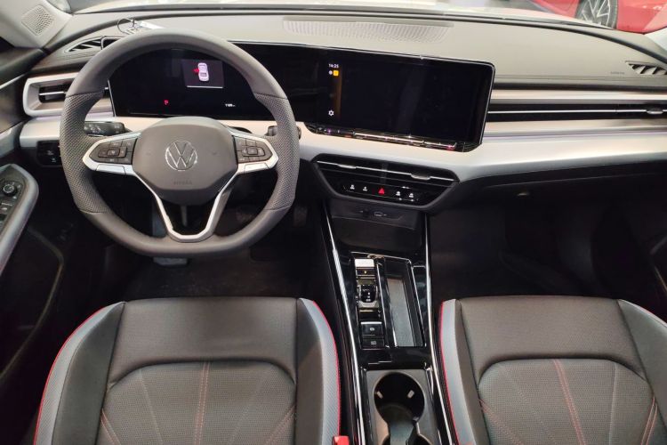 大众 2025款 凌渡L 280TSI DSG酷辣版中控内饰12