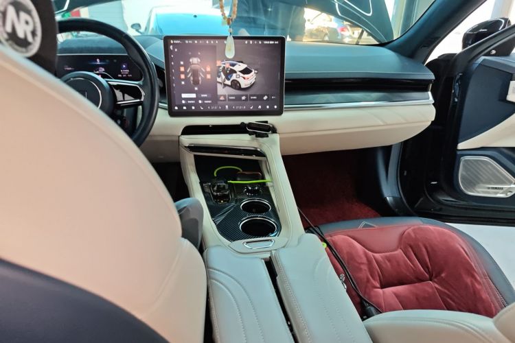 极氪001 2022款 超长续航双电机 YOU版局部细节16