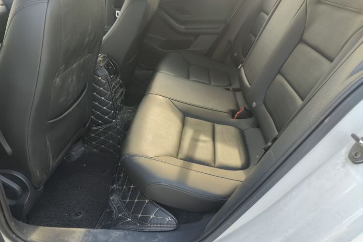 大众 速腾 2018款 1.6L 自动舒适型中控内饰21